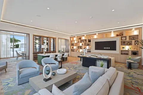 $1,950,000 | 151 North Seabreeze Boulevard, Unit 903E, Fort Lauderdale, FL 33304