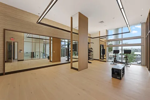 $1,950,000 | 151 North Seabreeze Boulevard, Unit 903E, Fort Lauderdale, FL 33304