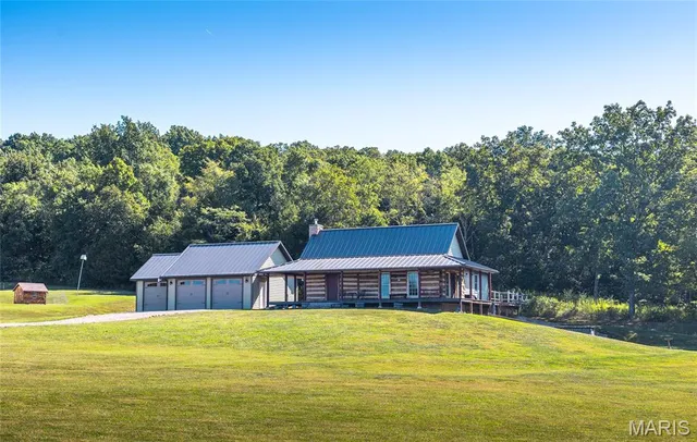 $469,999 | 1555 Madison 530, Fredericktown, MO 63645