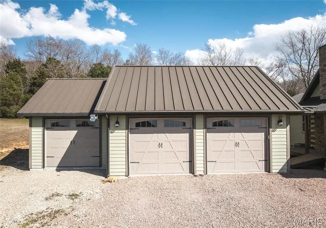 $469,999 | 1555 Madison 530, Fredericktown, MO 63645