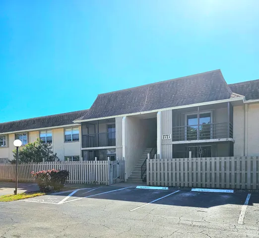 $269,000 | 1271 Northwest 13th Street, Unit 460E, Boca Raton, FL 33486