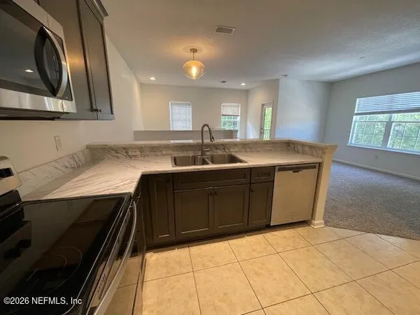 $1,575 | 12301 Kernan Forest Boulevard, Unit 406, Jacksonville, FL 32225