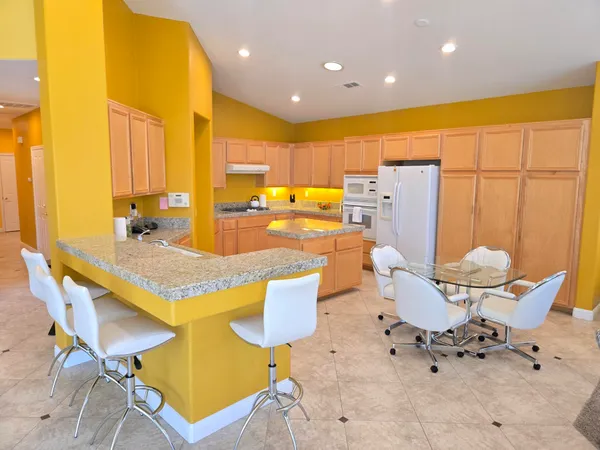 $645,000 | 67670 South Natoma Drive, Cathedral City, CA 92234