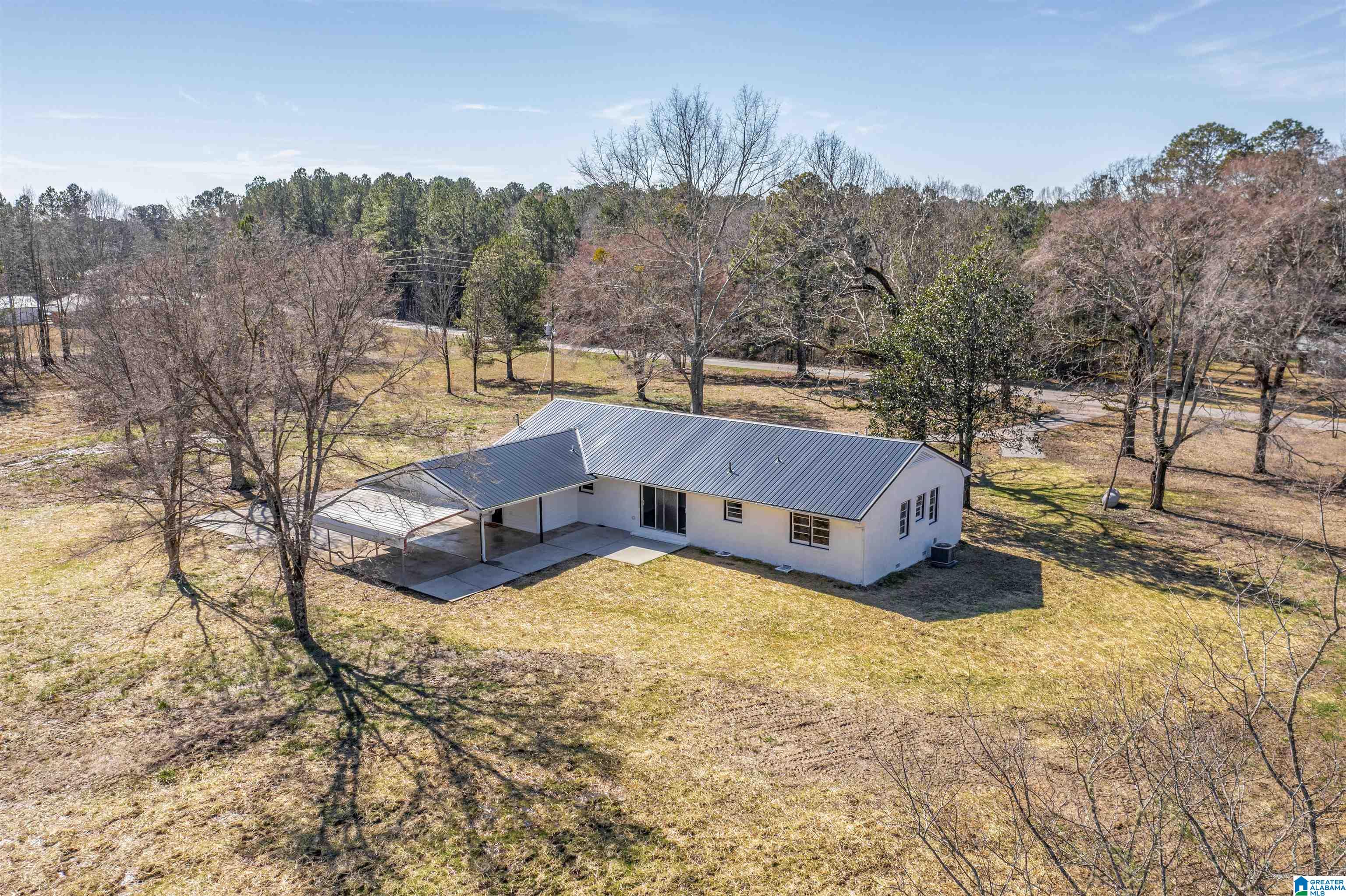 4592 Cedar Springs Road Jacksonville, AL 36265 - Photo 7 of 37