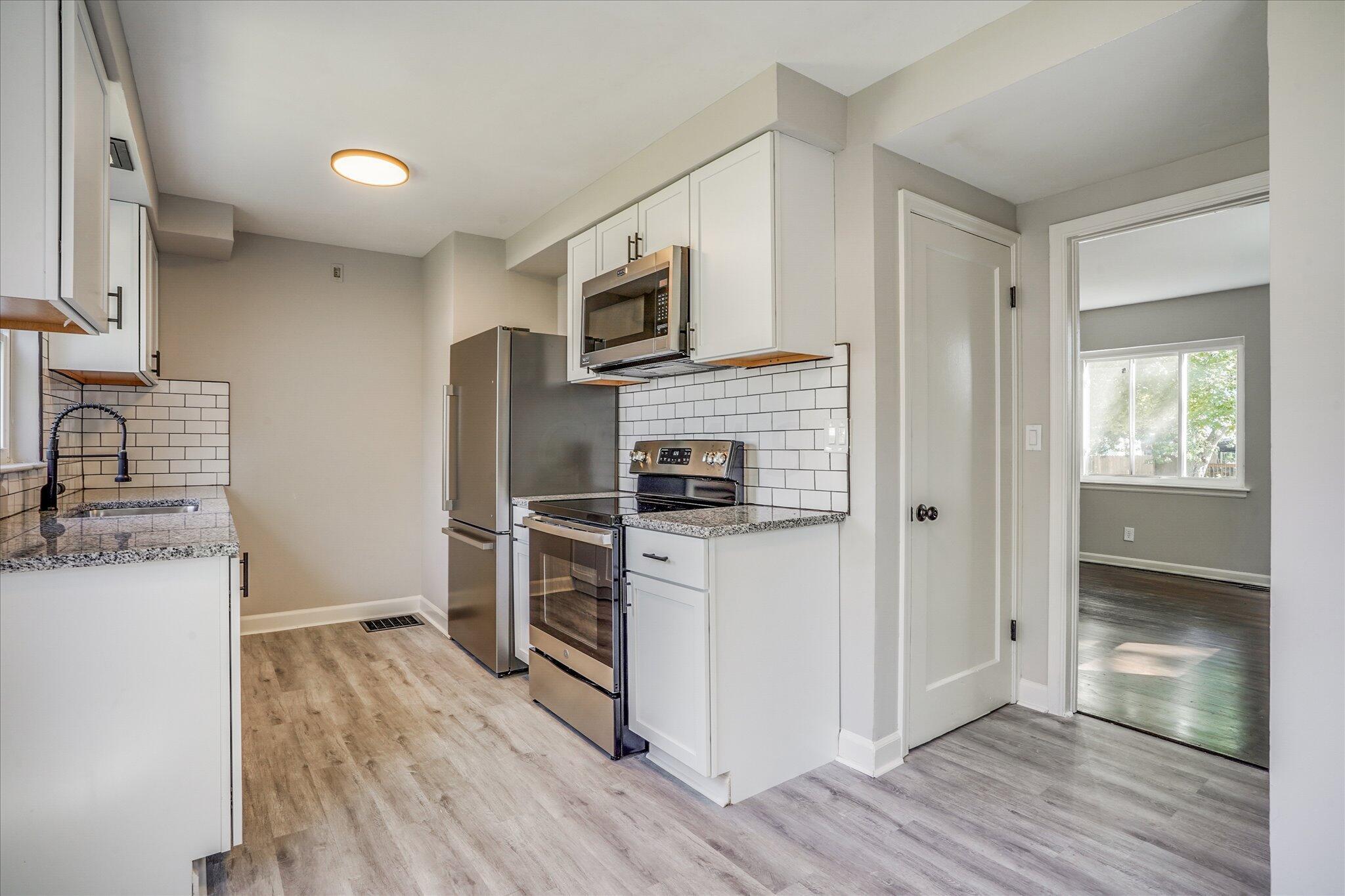 3045 Gerbert Road Columbus, OH 43224 - Photo 1 of 24 Gallery Image 1