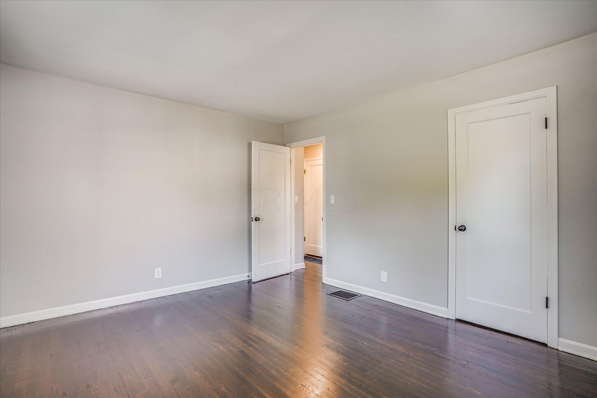 3045 Gerbert Road Columbus, OH 43224 - Photo 15 of 24 Gallery Image 15