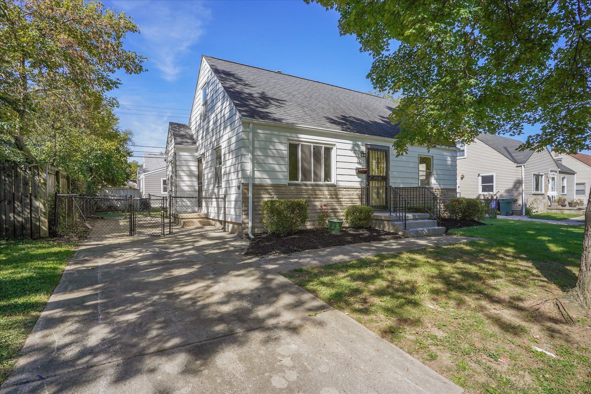 3045 Gerbert Road Columbus, OH 43224 - Photo 2 of 24 Gallery Image 2
