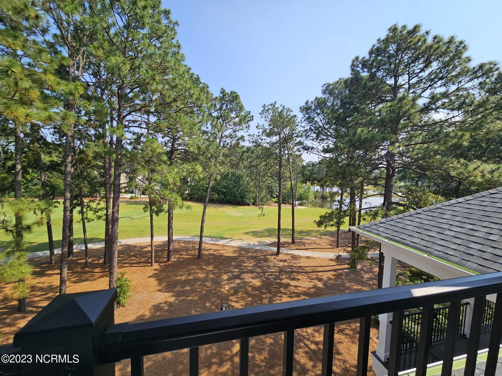 60 Cochrane Castle Circle Pinehurst, NC 28374 - Photo 49 of 54 52189775-0b3b-4b16-9f0b-216fd541a9ec