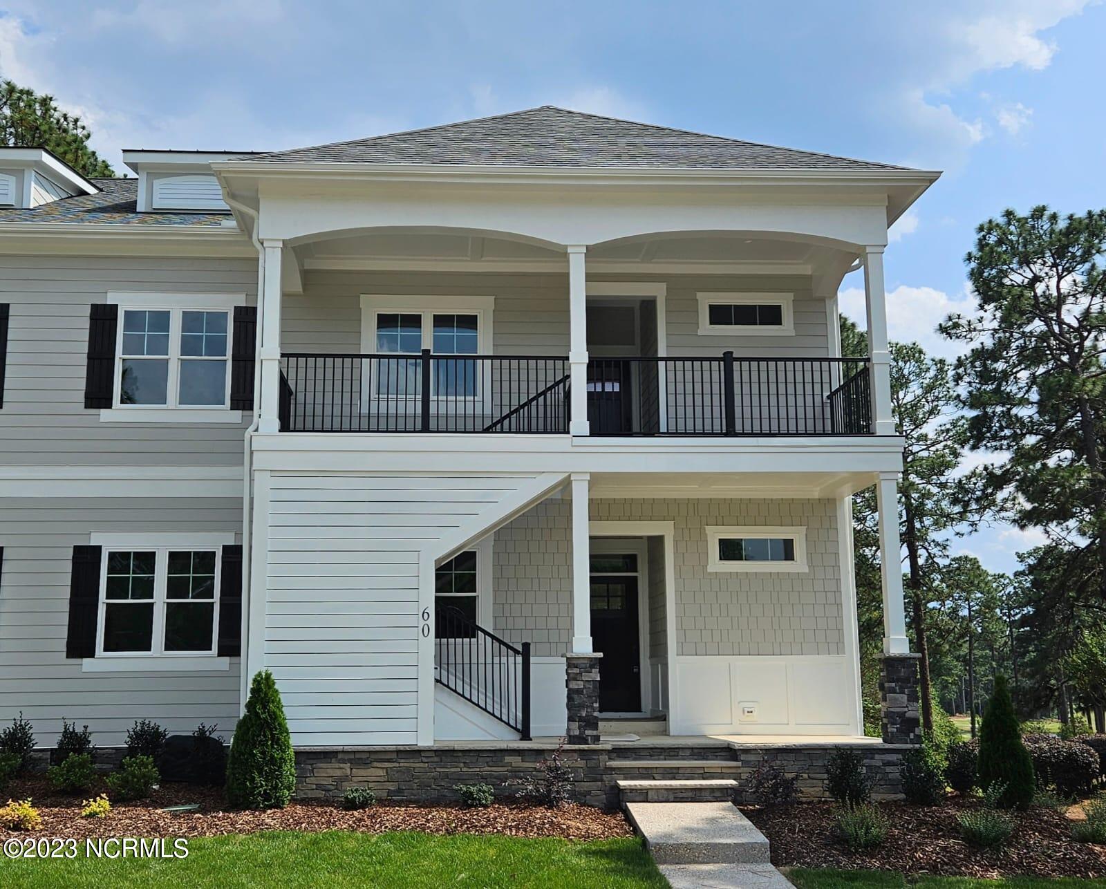 60 Cochrane Castle Circle Pinehurst, NC 28374 - Photo 9 of 54 17d0d095-0c56-42b2-b7c6-d8fcd4b5eb37