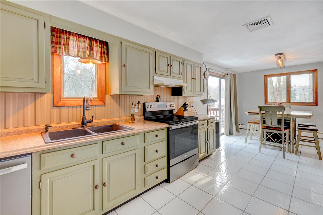 70 Carpenter Road Scituate, RI 02825 - Photo 8 of 21