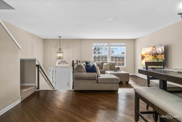 $314,900 | 1011 Reserve Drive, Elgin, IL 60124