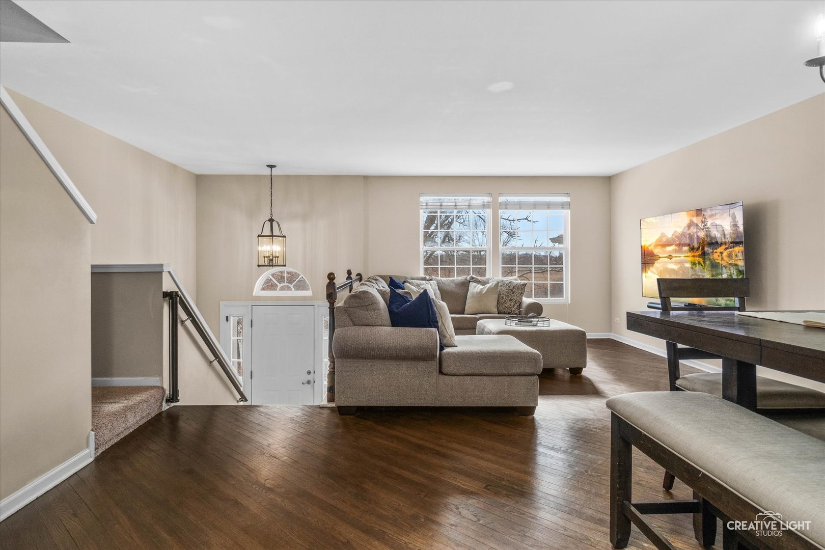 1011 Reserve Drive Elgin, IL 60124 - Photo 2 of 18