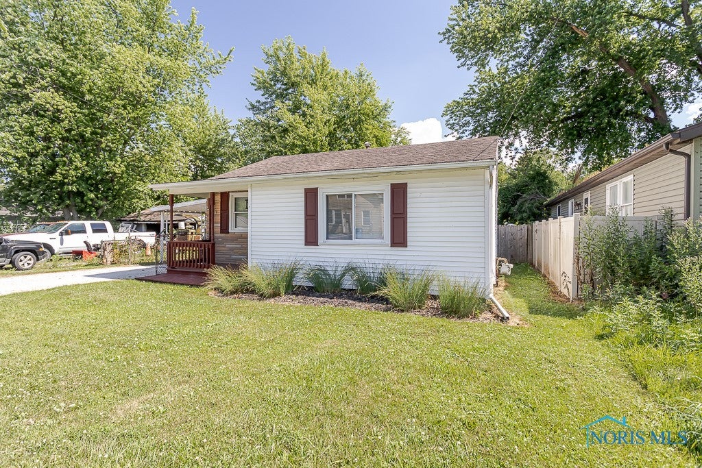 6034 Bay Shore Road Oregon, OH 43616 - Photo 2 of 35 Gallery Image 2
