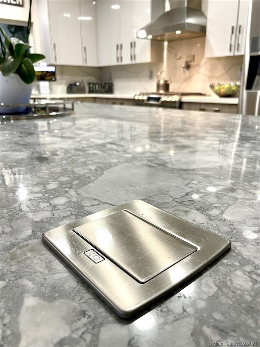 4630 Southwest 134th Avenue Southwest Ranches, FL 33330 - Photo 36 of 87 Gallery Image 36