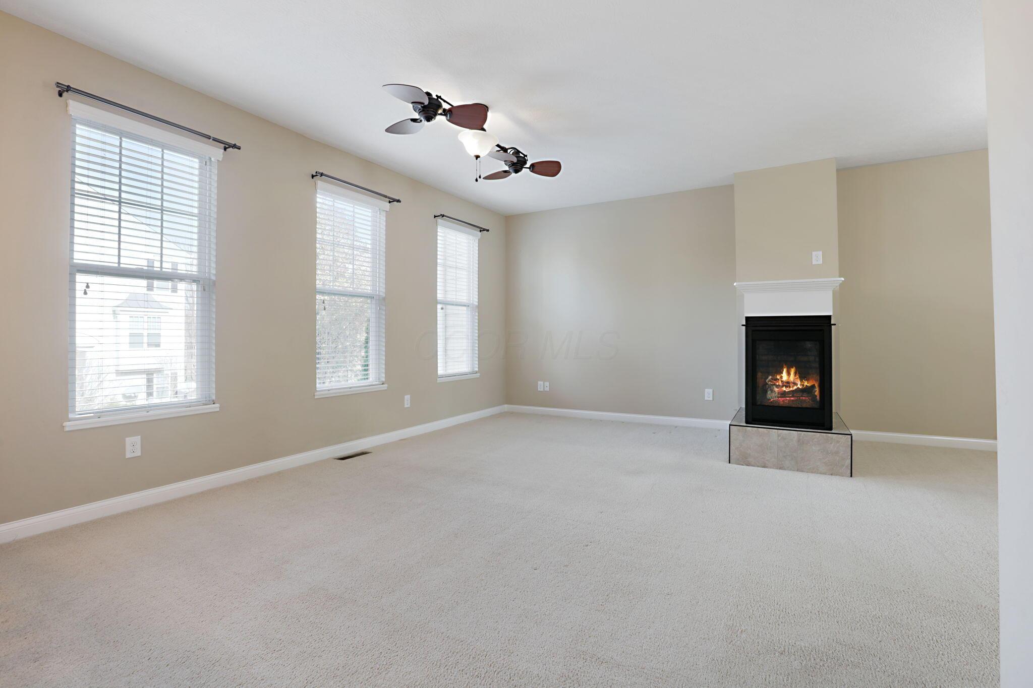 6313 Chetti Drive Columbus, OH 43213 - Photo 9 of 88 Newer Ceiling Fan