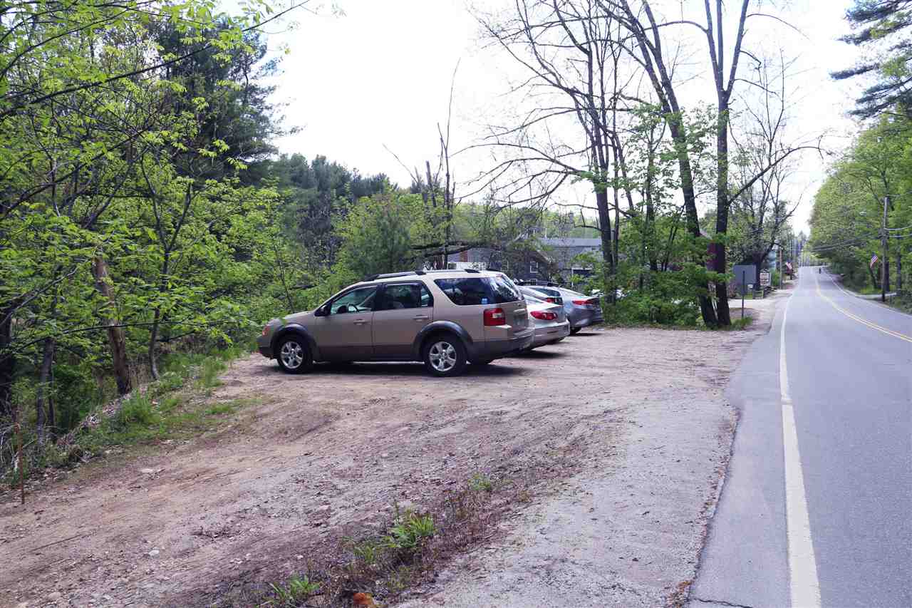 21 Mont Vernon Road New Boston, NH 03070 - Photo 3 of 24