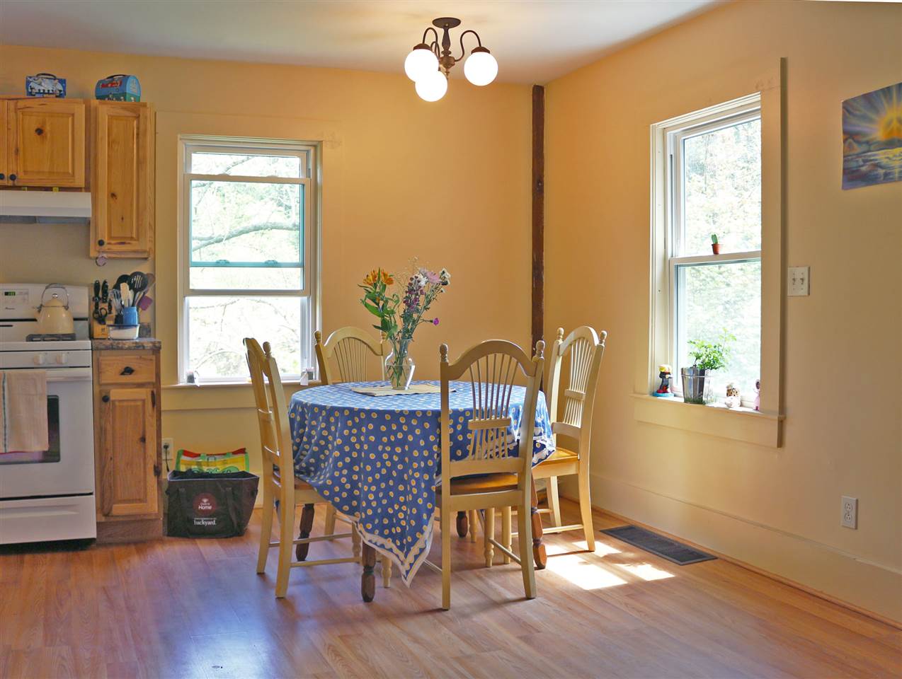 21 Mont Vernon Road New Boston, NH 03070 - Photo 8 of 24