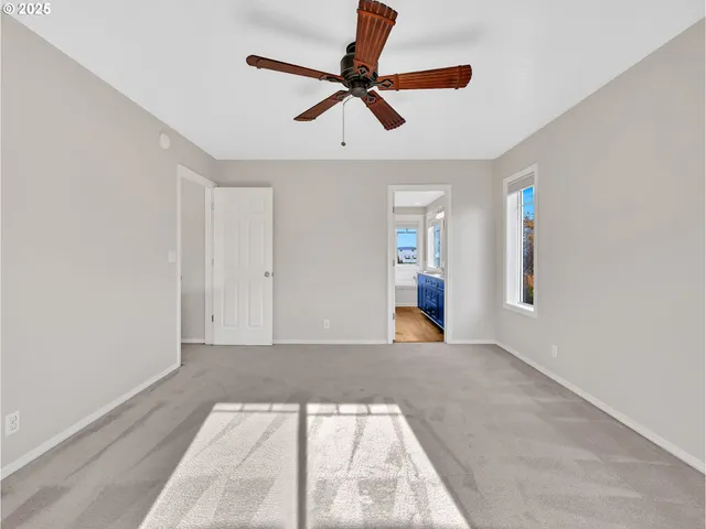 $549,500 | 1953 Southwest Northstar Way, Troutdale, OR 97060