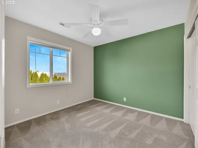 $549,500 | 1953 Southwest Northstar Way, Troutdale, OR 97060