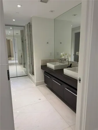 $12,500 | 17121 Collins Avenue, Unit 4306, Sunny Isles Beach, FL 33160
