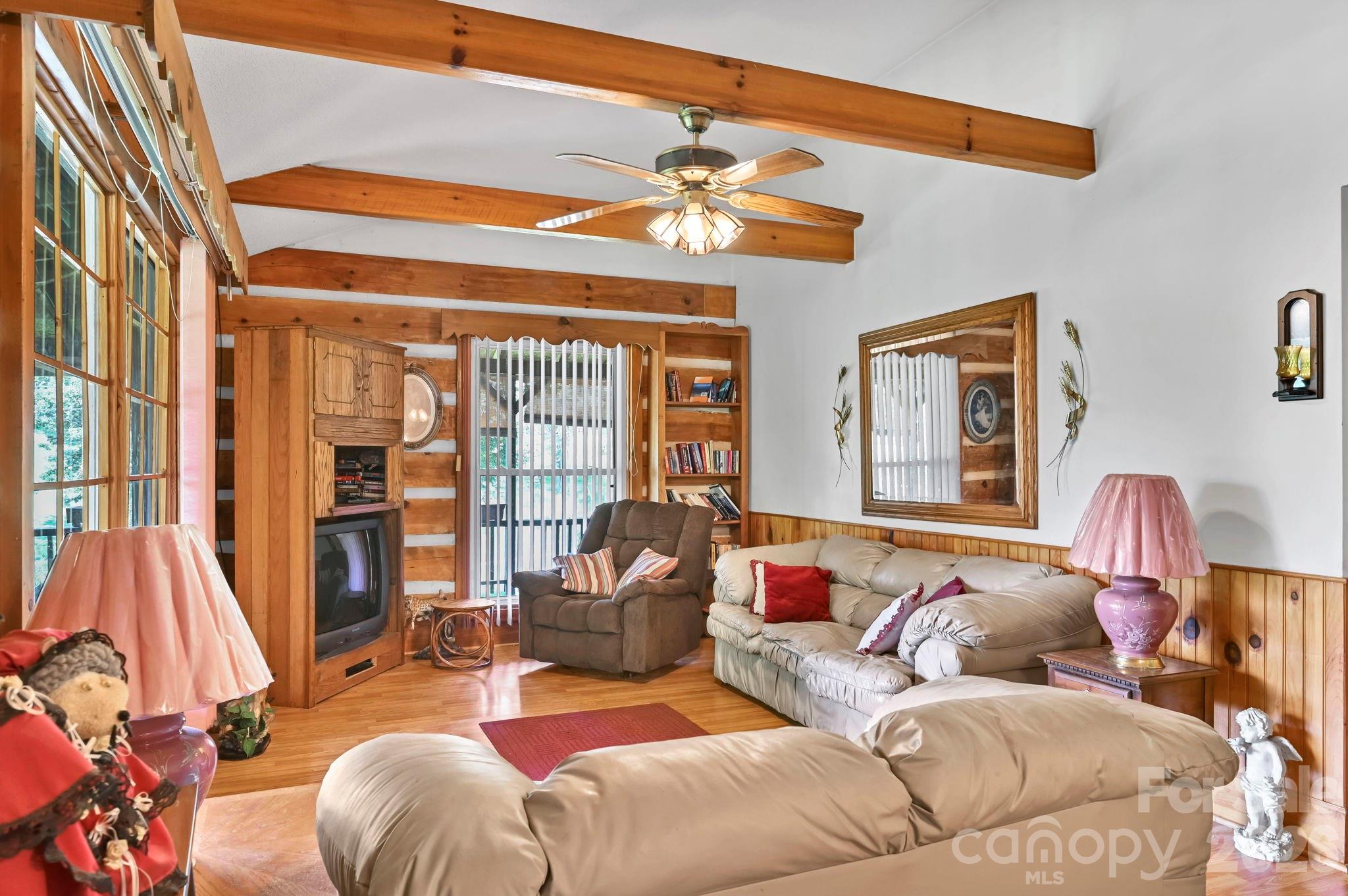 3421 Rector Corner Road Marshall, NC 28753 - Photo 7 of 48 Gallery Image 7