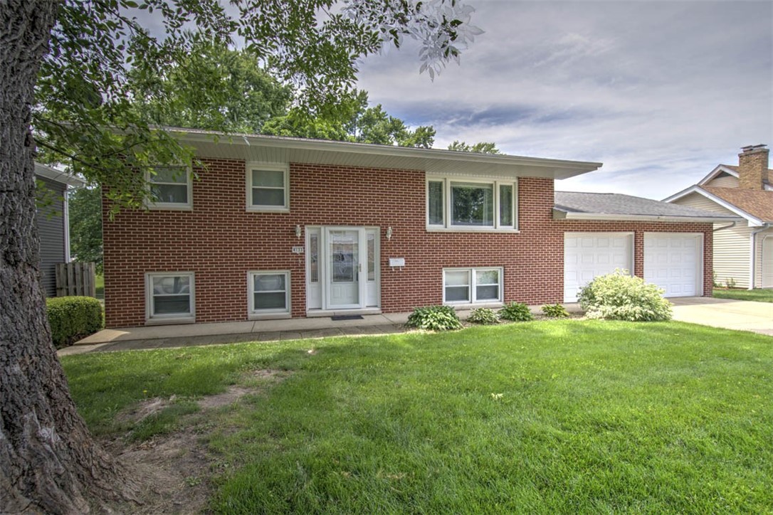 4133 Buckingham Drive Decatur, IL 62526 - Photo 7 of 28