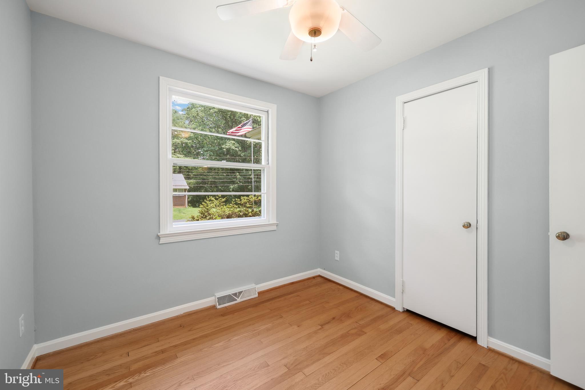 33 Pendleton Road Fredericksburg, VA 22405 - Photo 17 of 45 1st bedroom other view