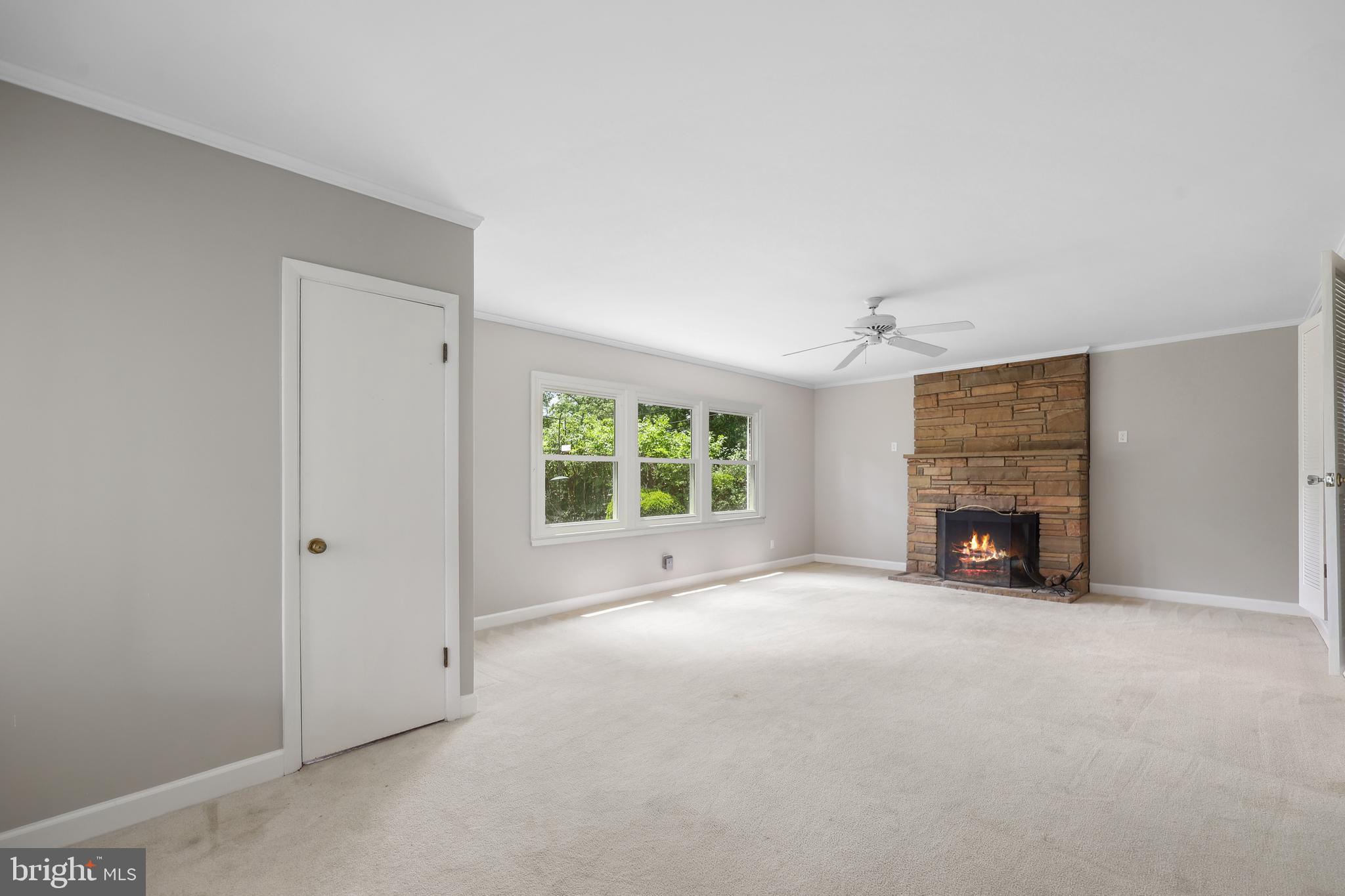 33 Pendleton Road Fredericksburg, VA 22405 - Photo 25 of 45 Wood burning fireplace