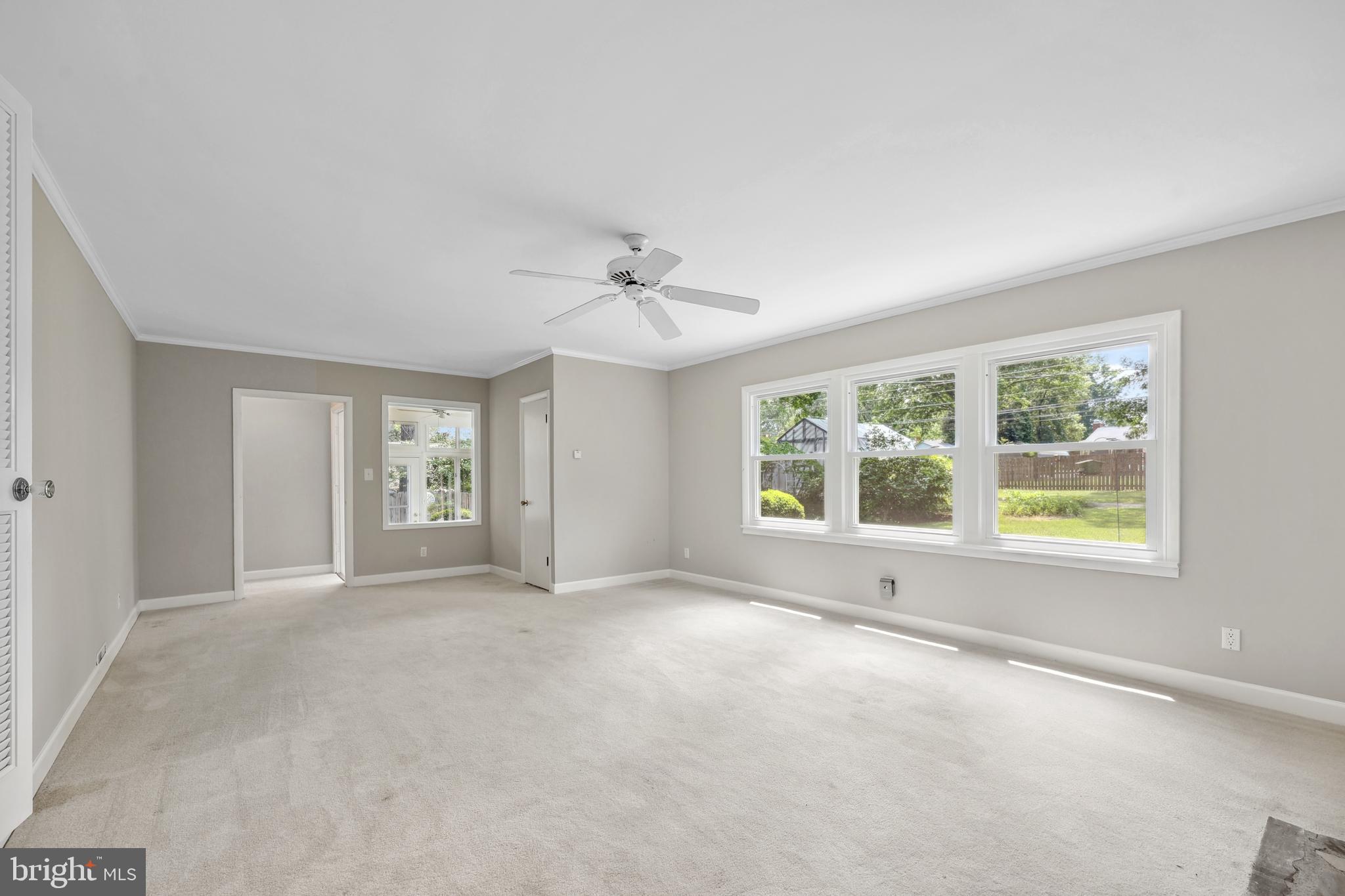 33 Pendleton Road Fredericksburg, VA 22405 - Photo 26 of 45 Huge room