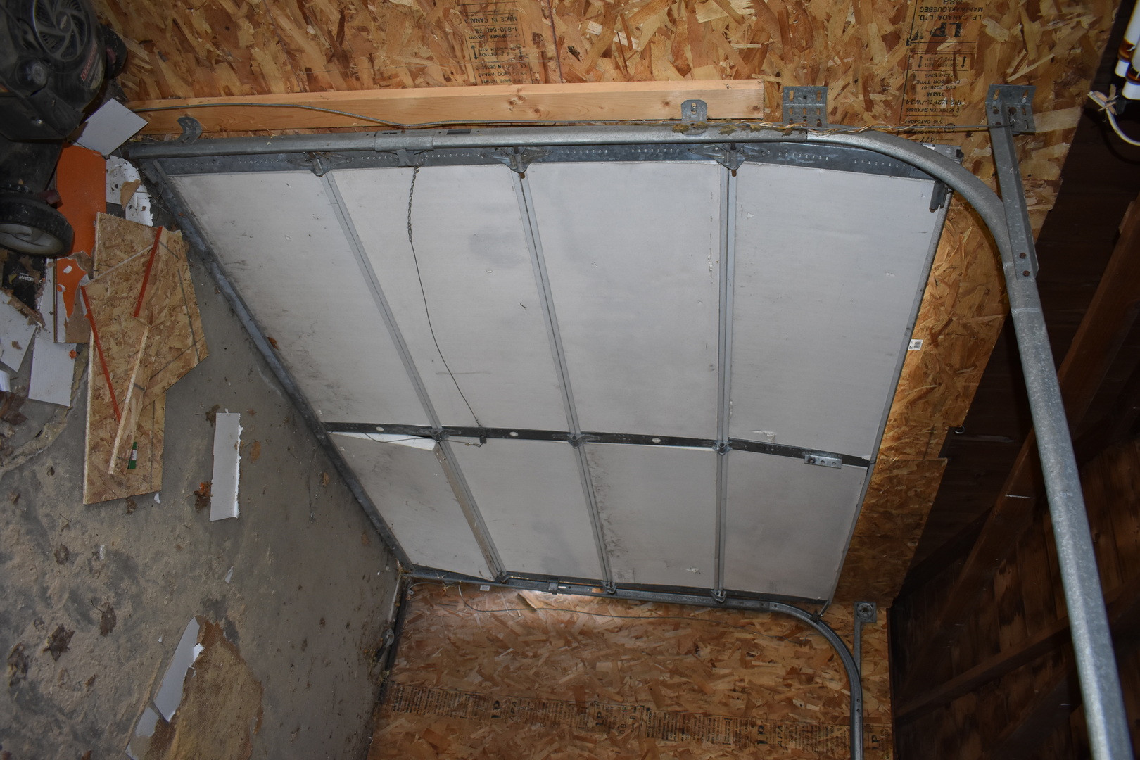 110 West Oak Street Paxton, IL 60957 - Photo 8 of 9 a view of a balcony with wooden floor