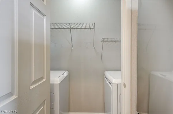 $1,927 | 220 Shy Dandelion Street, Las Vegas, NV 89106