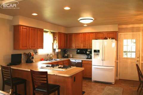 9485 Torrey Road Grand Blanc, MI 48439 - Photo 19 of 40 20444200-18.JPG