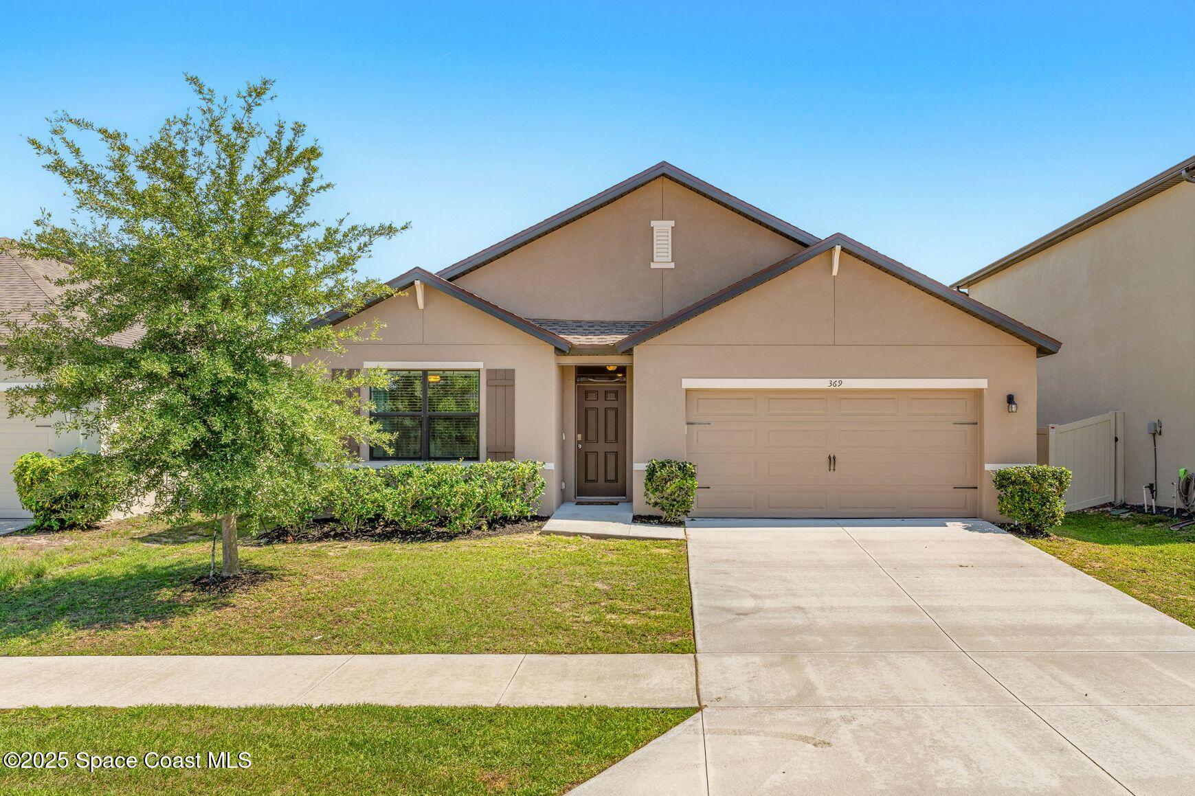 369 Coyote Drive Cocoa, FL 32927 - Photo 2 of 32 Find your new home in Panther Ridge!