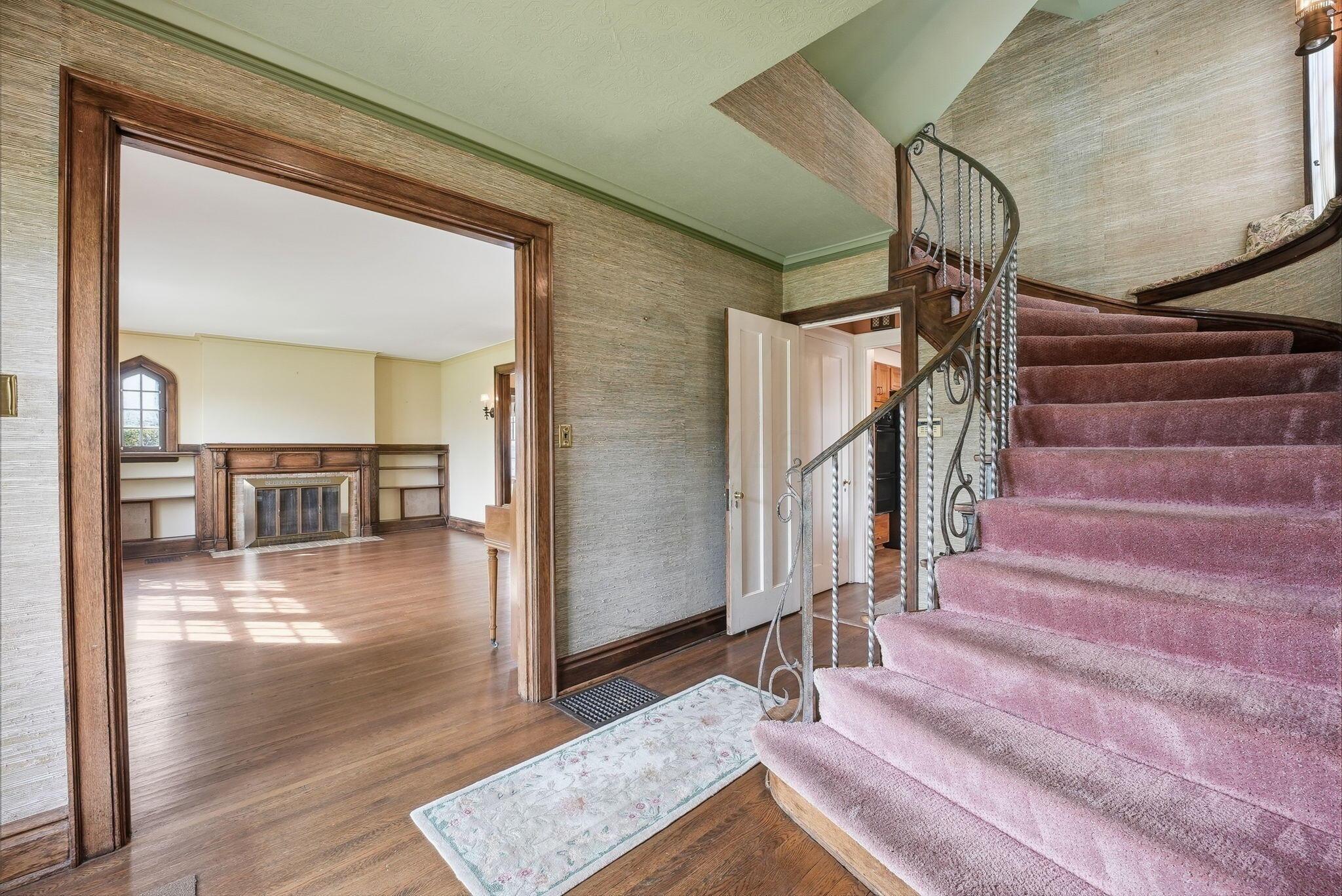 2448 Sherwood Road Columbus, OH 43209 - Photo 24 of 83 2-web-or-mls-2448-sherwood-rd