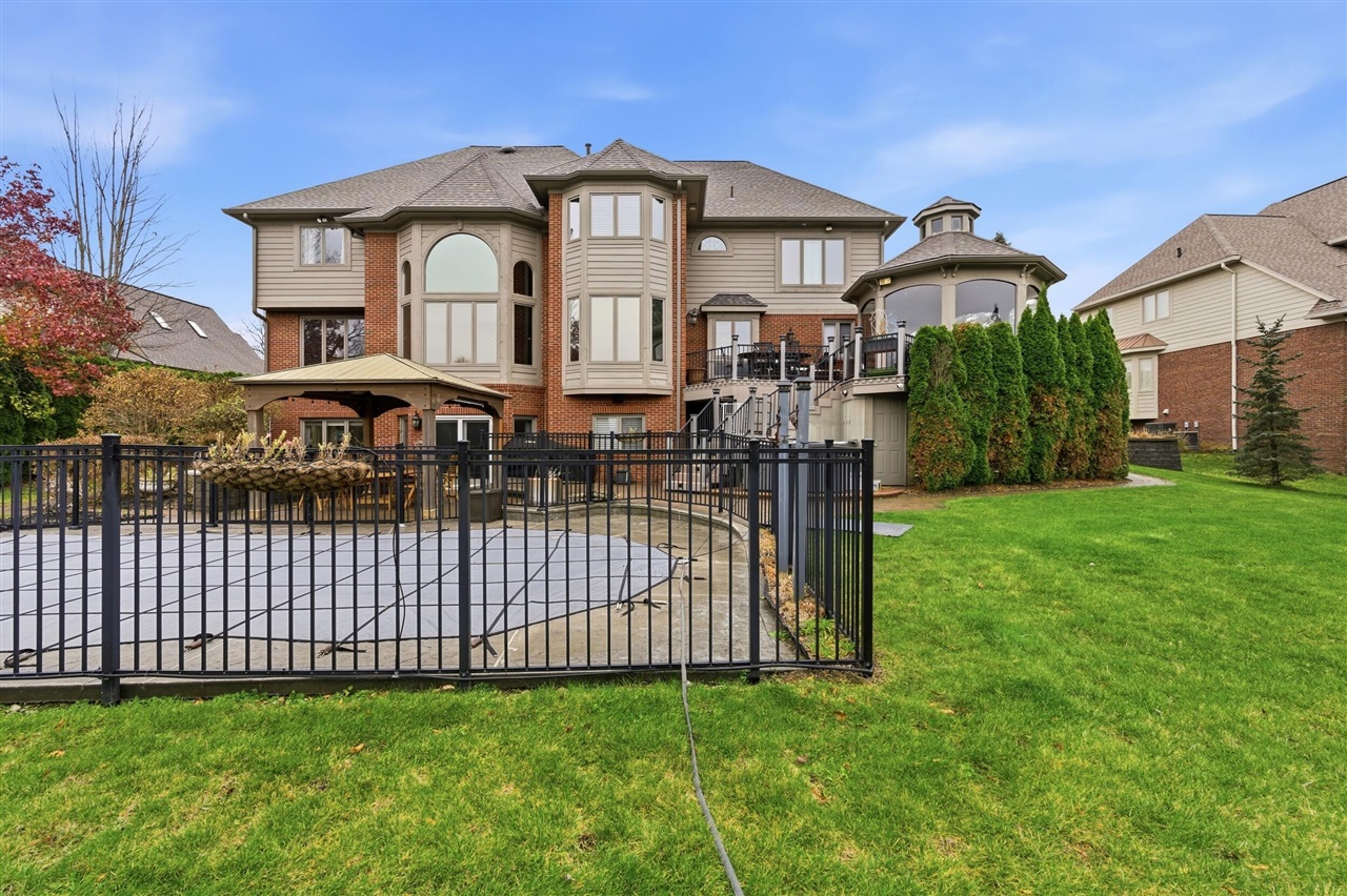 5520 Whitehall Boulevard Rochester, MI 48306 - Photo 82 of 99