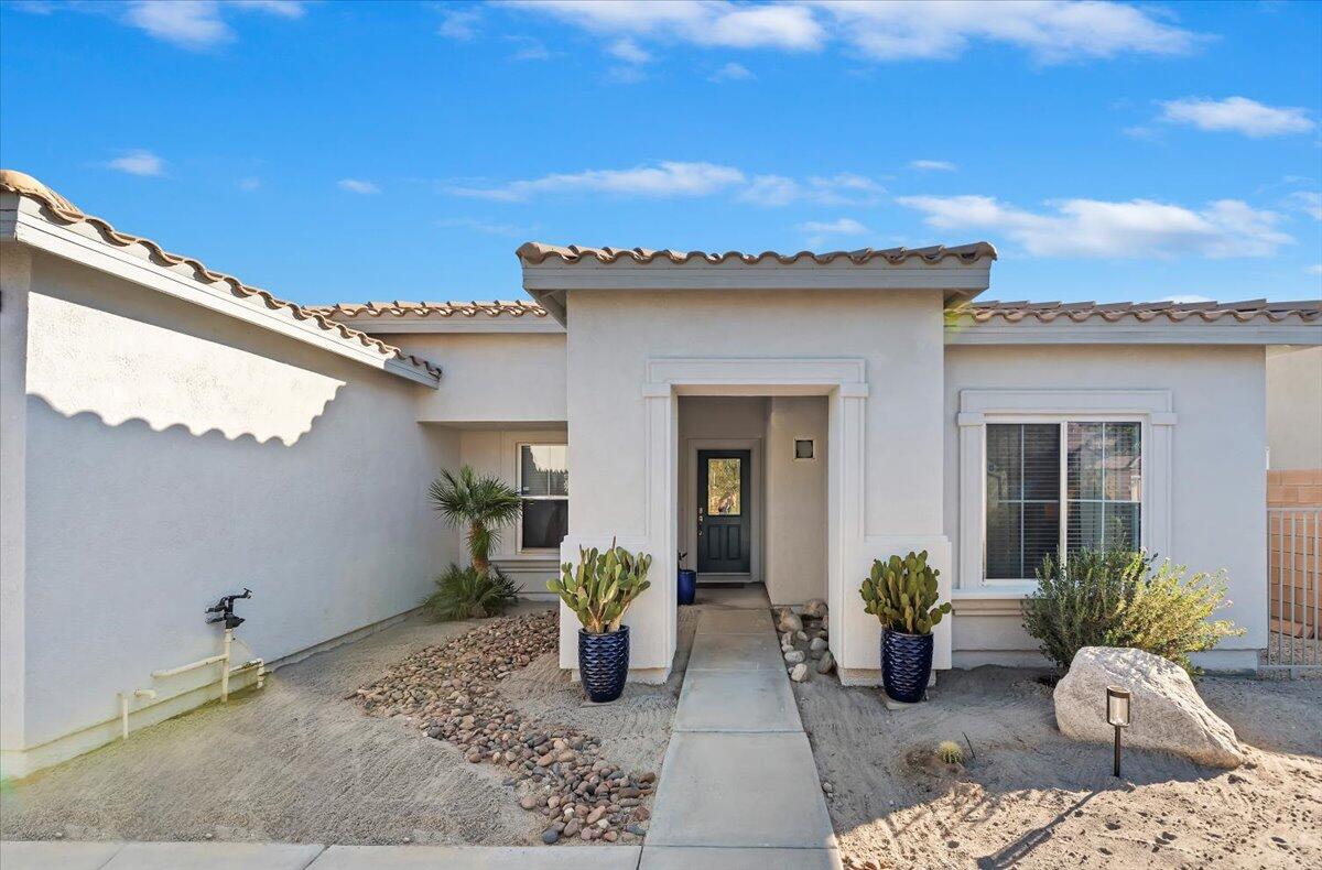 3982 Eastgate N Road Palm Springs, CA 92262 - Photo 55 of 55 a view of a house with potted plants