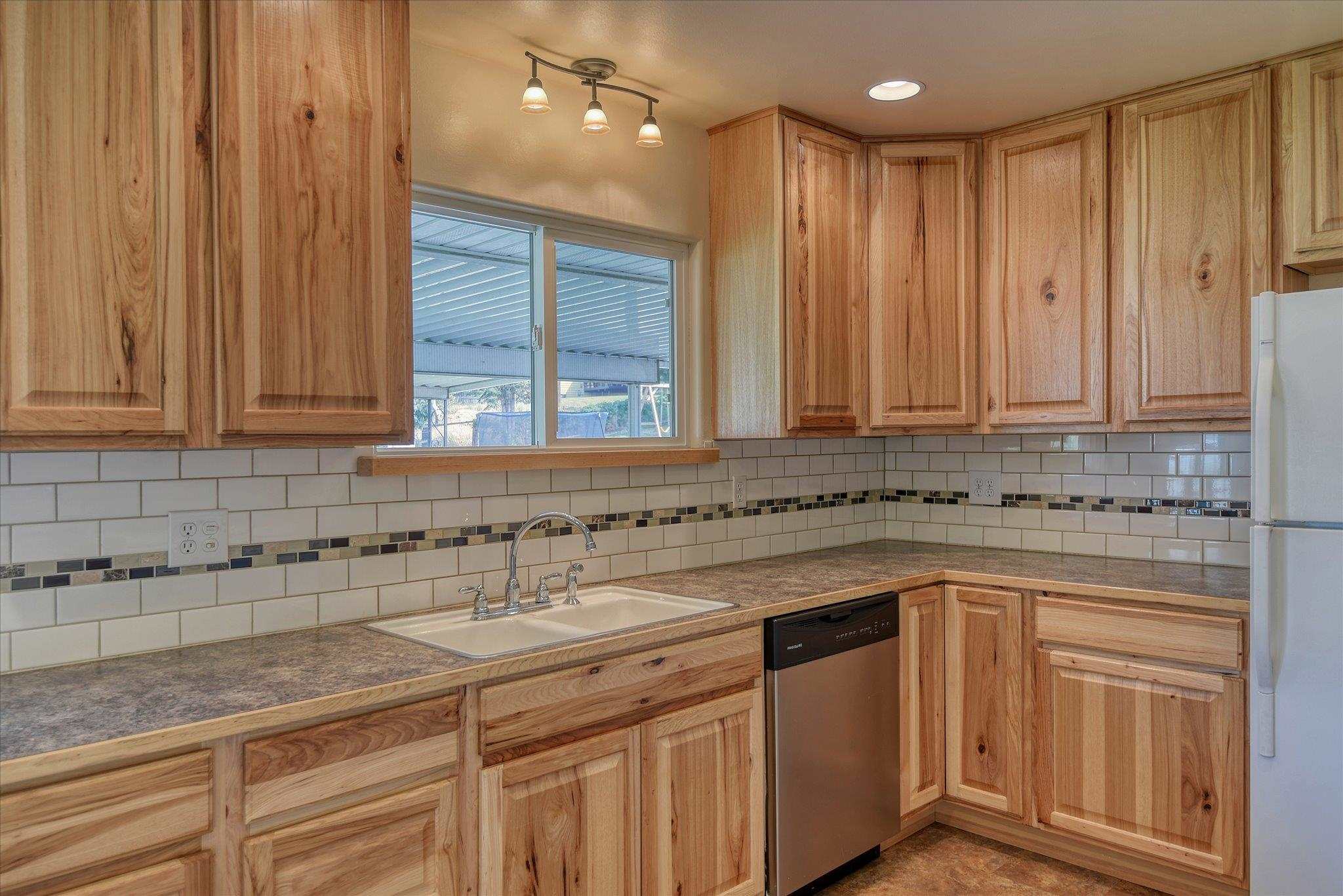 4518 North Progress Road Spokane Valley, WA 99216 - Photo 12 of 44 Gallery Image 12