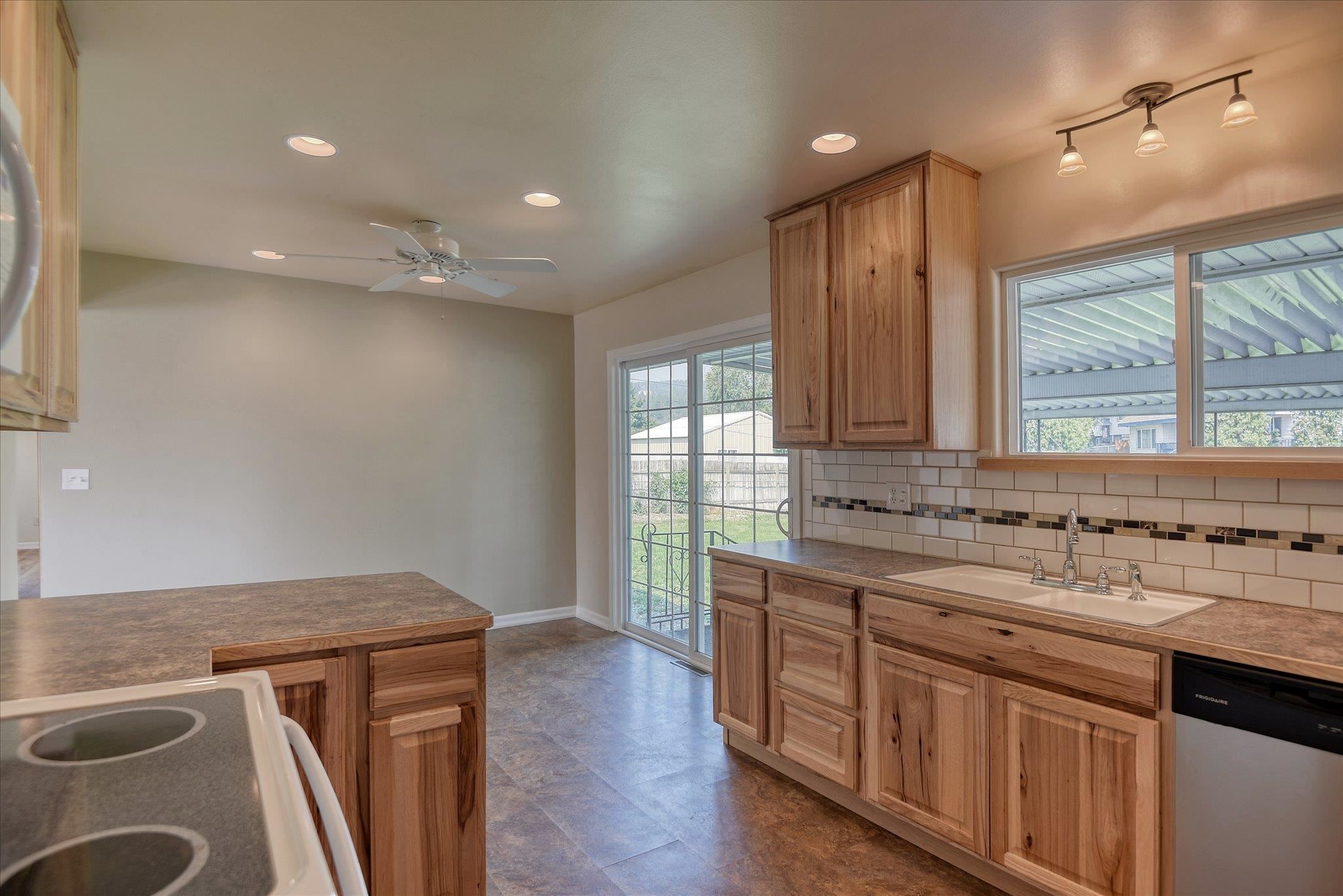 4518 North Progress Road Spokane Valley, WA 99216 - Photo 14 of 44 Gallery Image 14