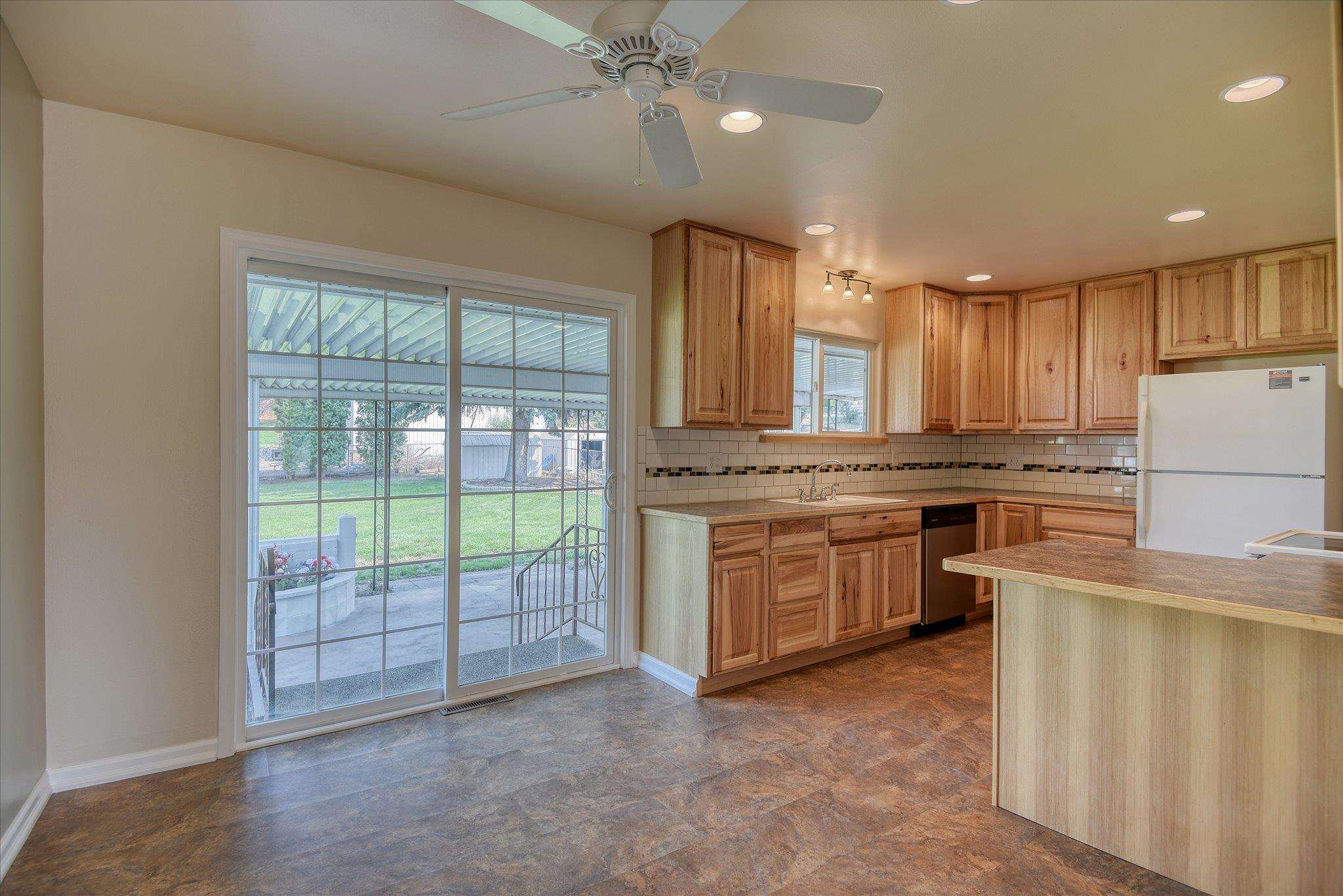 4518 North Progress Road Spokane Valley, WA 99216 - Photo 9 of 44 Gallery Image 9
