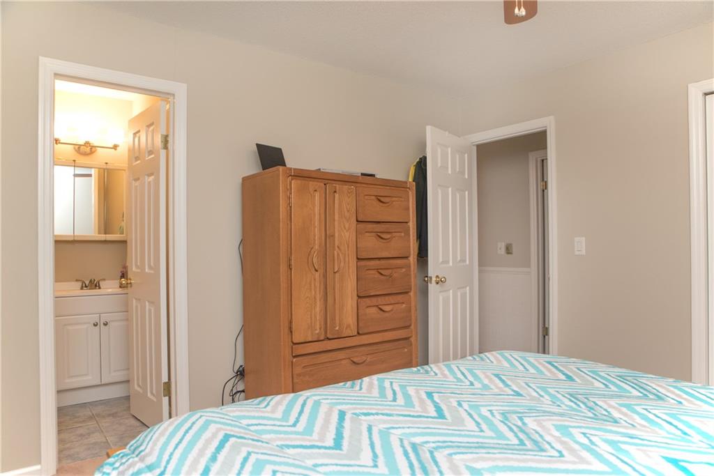 7426 Harcourt Road Indianapolis, IN 46260 - Photo 18 of 30 Gallery Image 18
