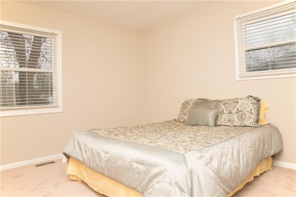7426 Harcourt Road Indianapolis, IN 46260 - Photo 25 of 30 Gallery Image 25