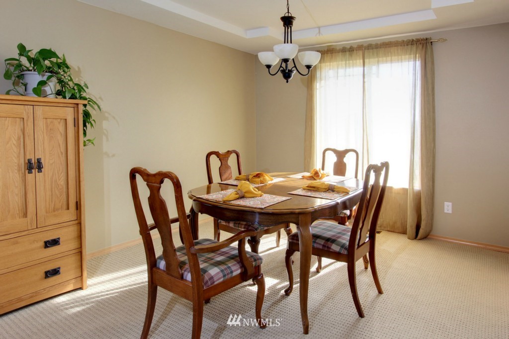 12312 165th Street Northeast Bothell, WA 98011 - Photo 3 of 15 Gallery Image 3