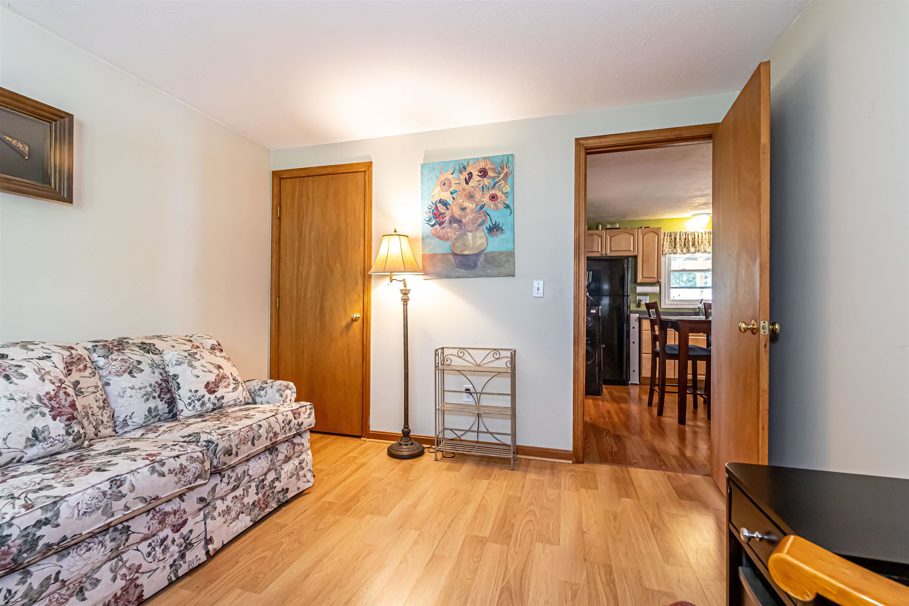 112 Morse Road Manchester, NH 03104 - Photo 15 of 34