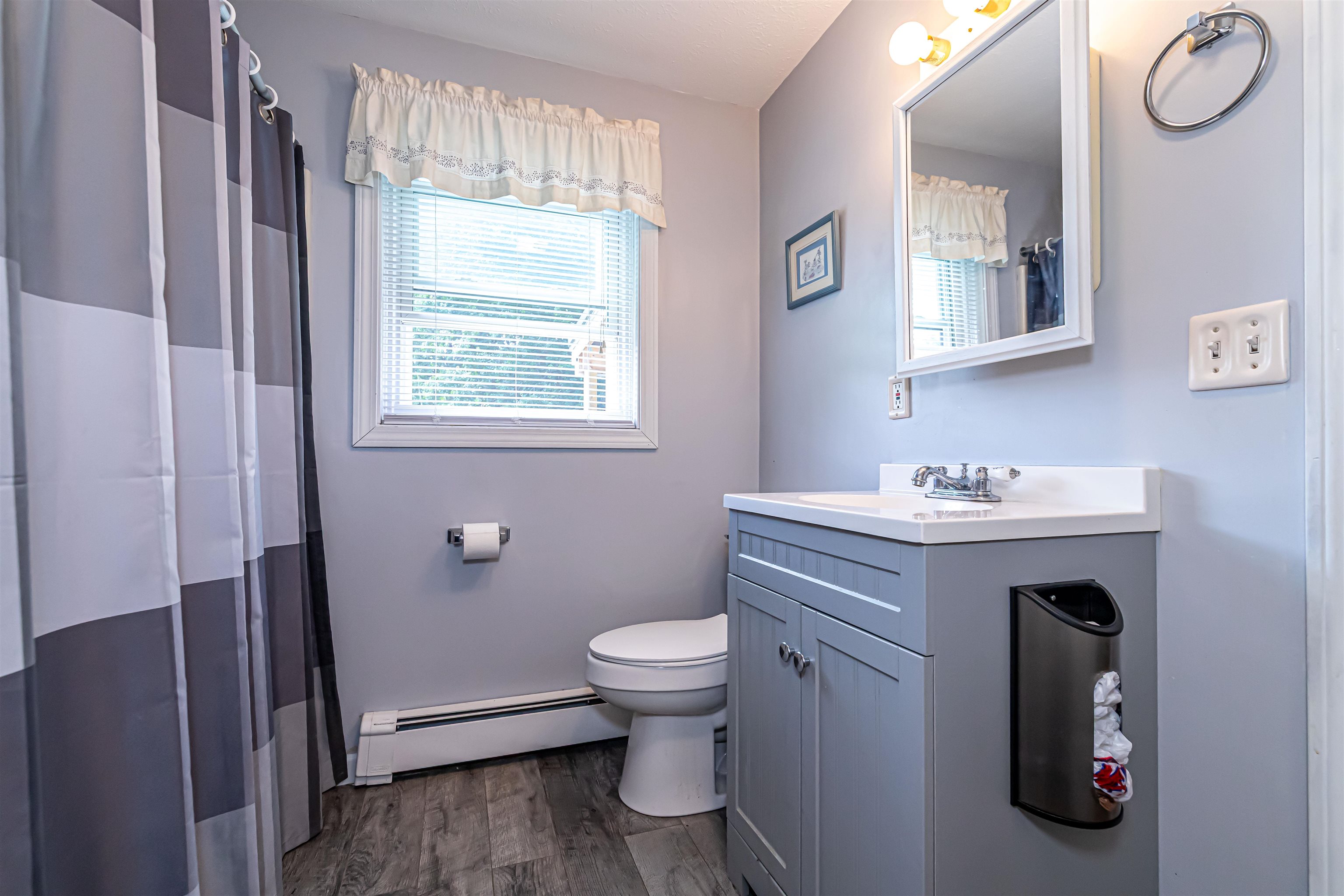 112 Morse Road Manchester, NH 03104 - Photo 16 of 34