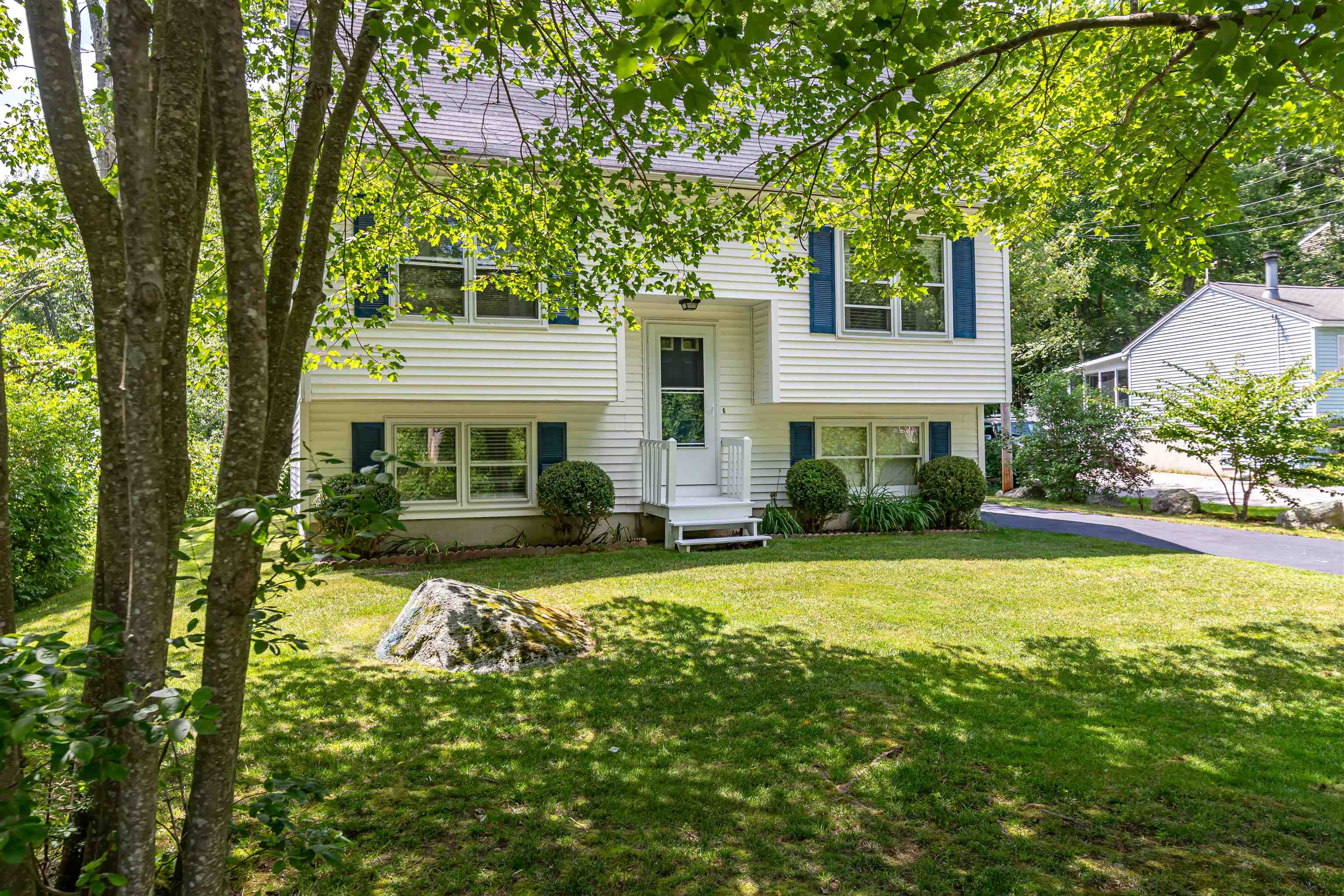 112 Morse Road Manchester, NH 03104 - Photo 28 of 34