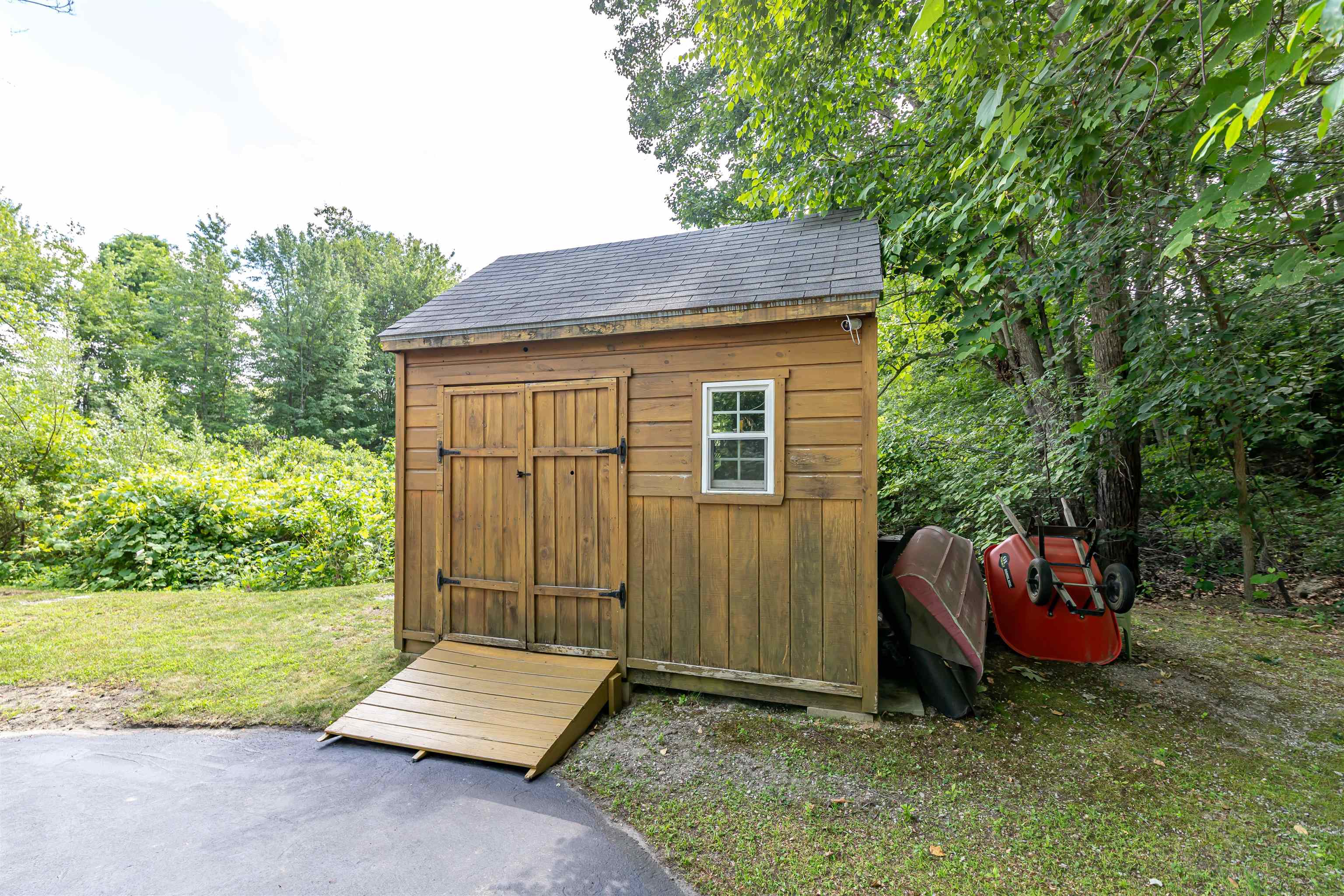 112 Morse Road Manchester, NH 03104 - Photo 31 of 34