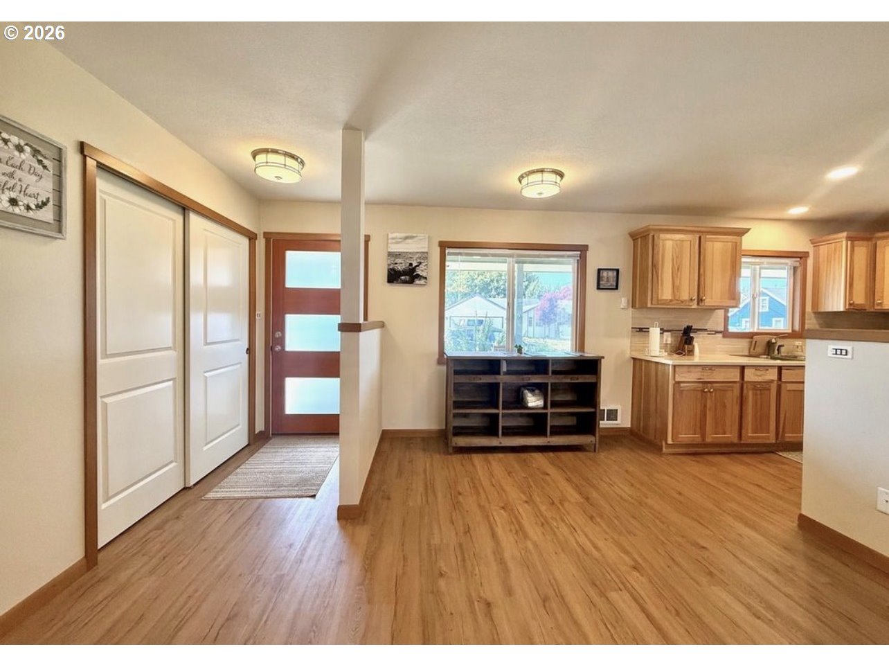 1614 5th Street Tillamook, OR 97141 - Photo 3 of 23