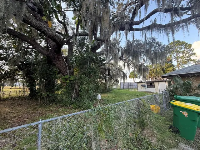 $159,900 | 612 North 8th Street, Dundee, FL 33838