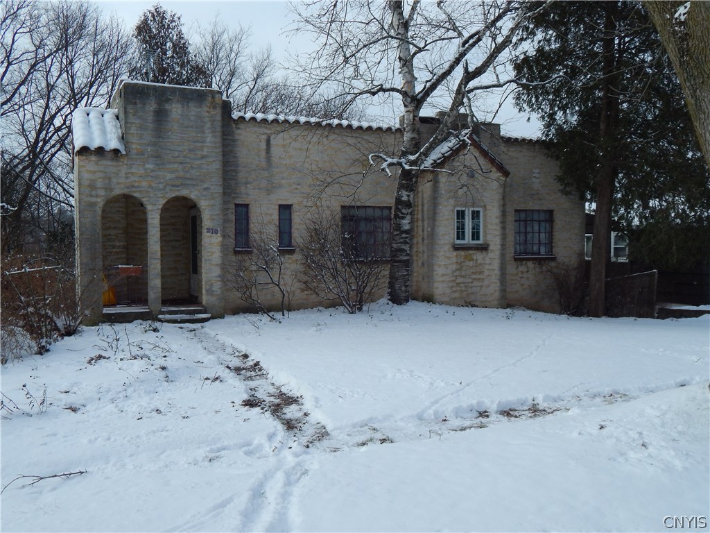 210 Barrington Road Syracuse, NY 13214 - Photo 1 of 1 Gallery Image 1