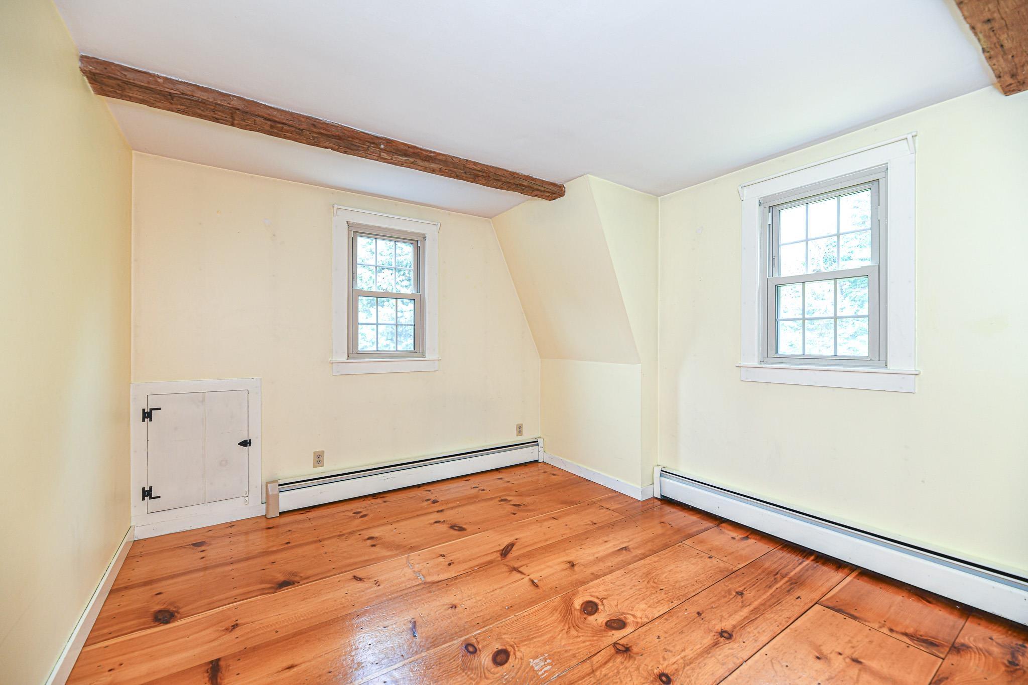 160 S Road Brentwood, NH 03833 - Photo 20 of 37